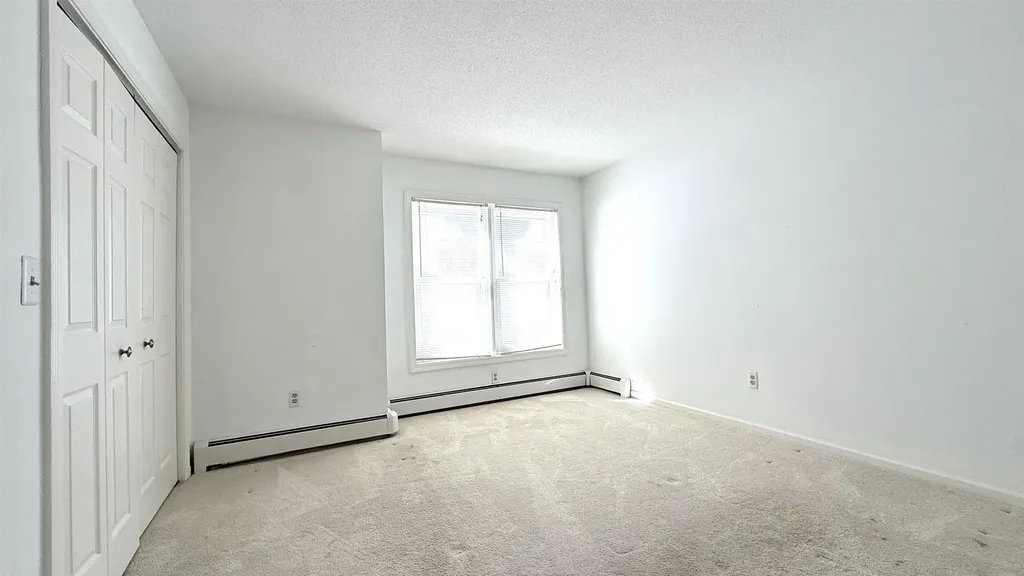 14 Turner Place Enfield NH 03748