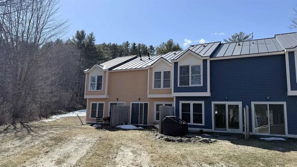 14 Turner Place Enfield NH 03748