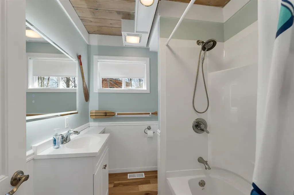 20 Alberg Road Tuftonboro NH 03816