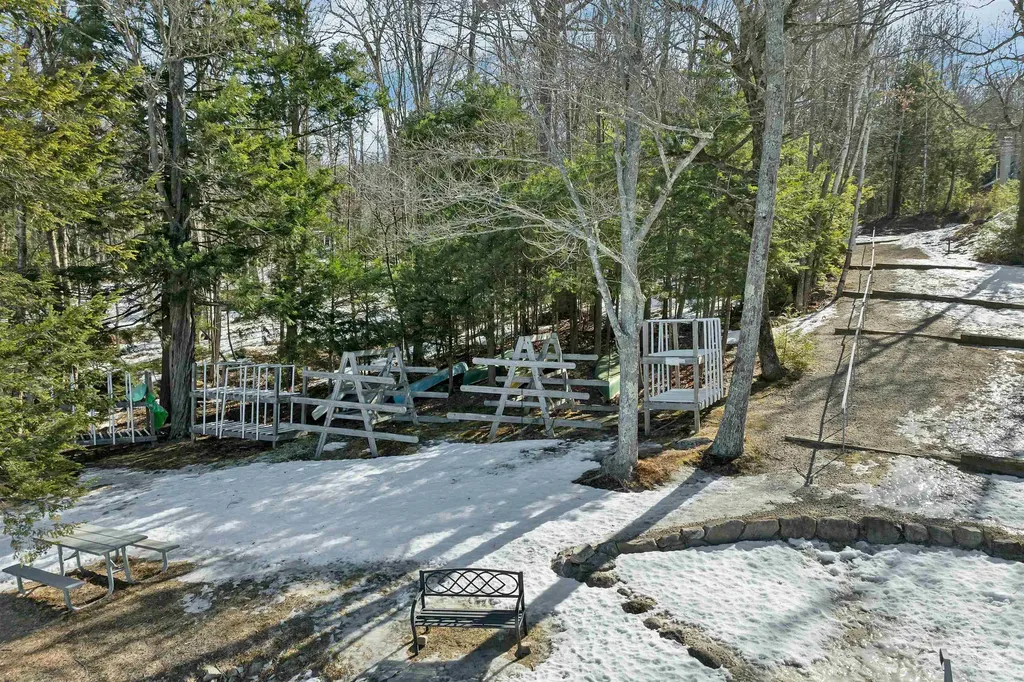 20 Alberg Road Tuftonboro NH 03816