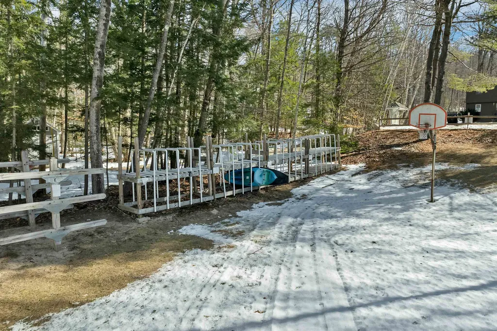 20 Alberg Road Tuftonboro NH 03816