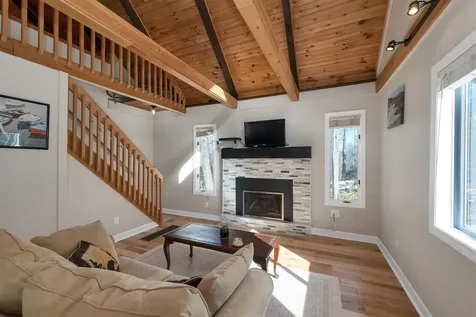 20 Alberg Road Tuftonboro NH 03816