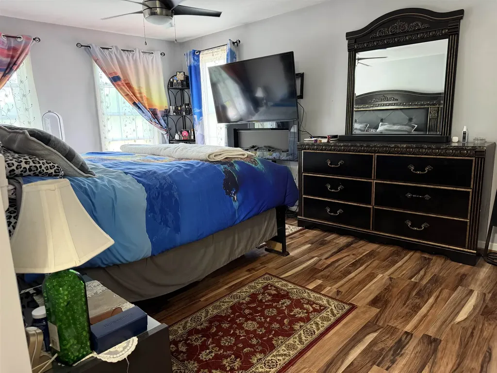 19 Whittemore Road Pembroke NH 03275-3130