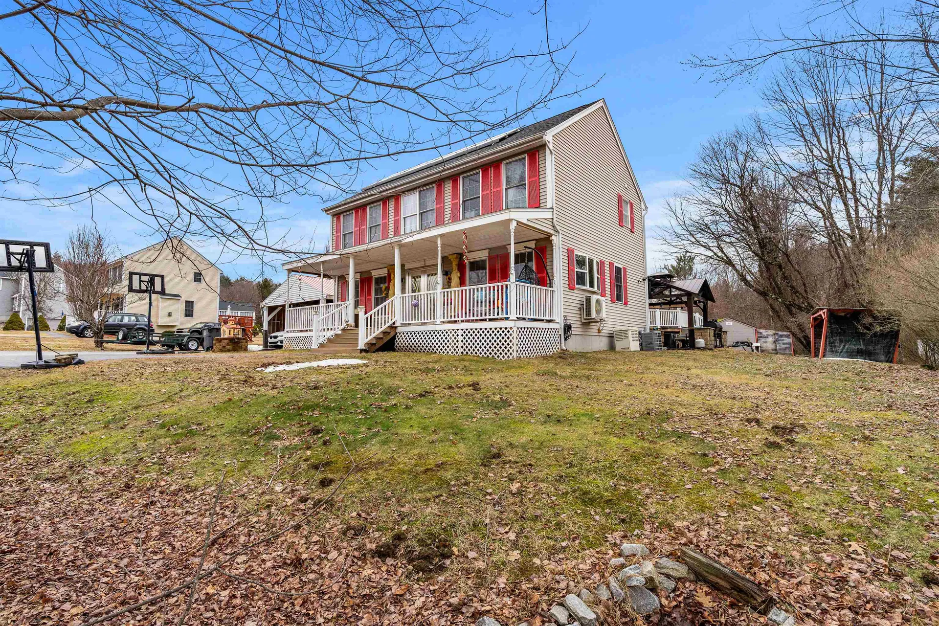 19 Whittemore Road Pembroke NH 03275-3130