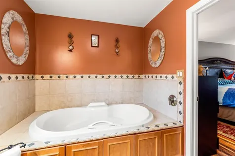 19 Whittemore Road Pembroke NH 03275-3130