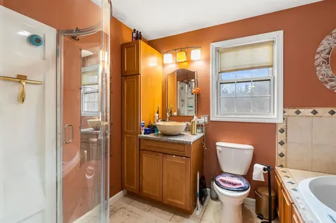 19 Whittemore Road Pembroke NH 03275-3130