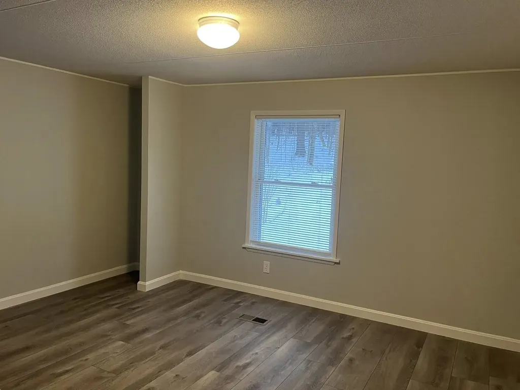 2314 East Street Clarendon VT 05759