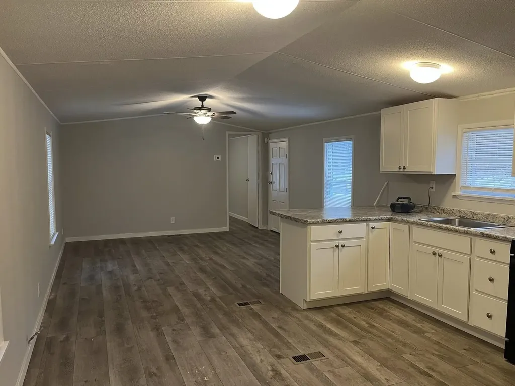 2314 East Street Clarendon VT 05759