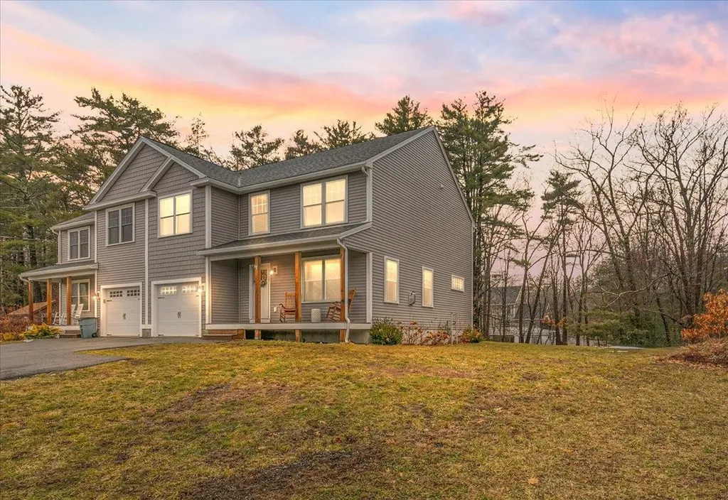 217 S Main Street Seabrook NH 03874