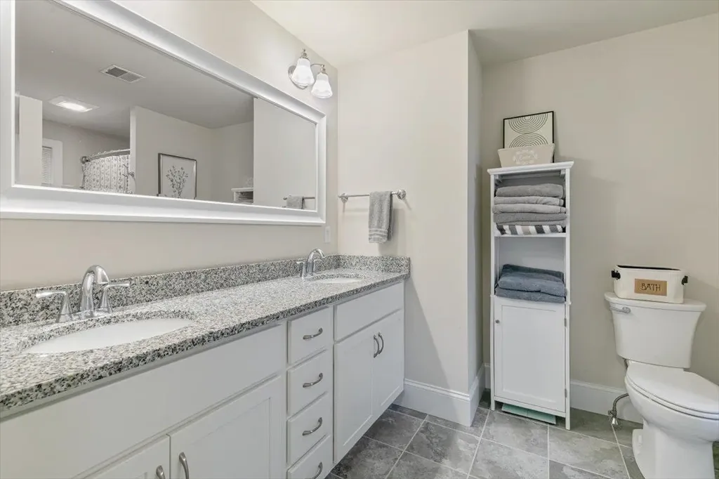 217 S Main Street Seabrook NH 03874