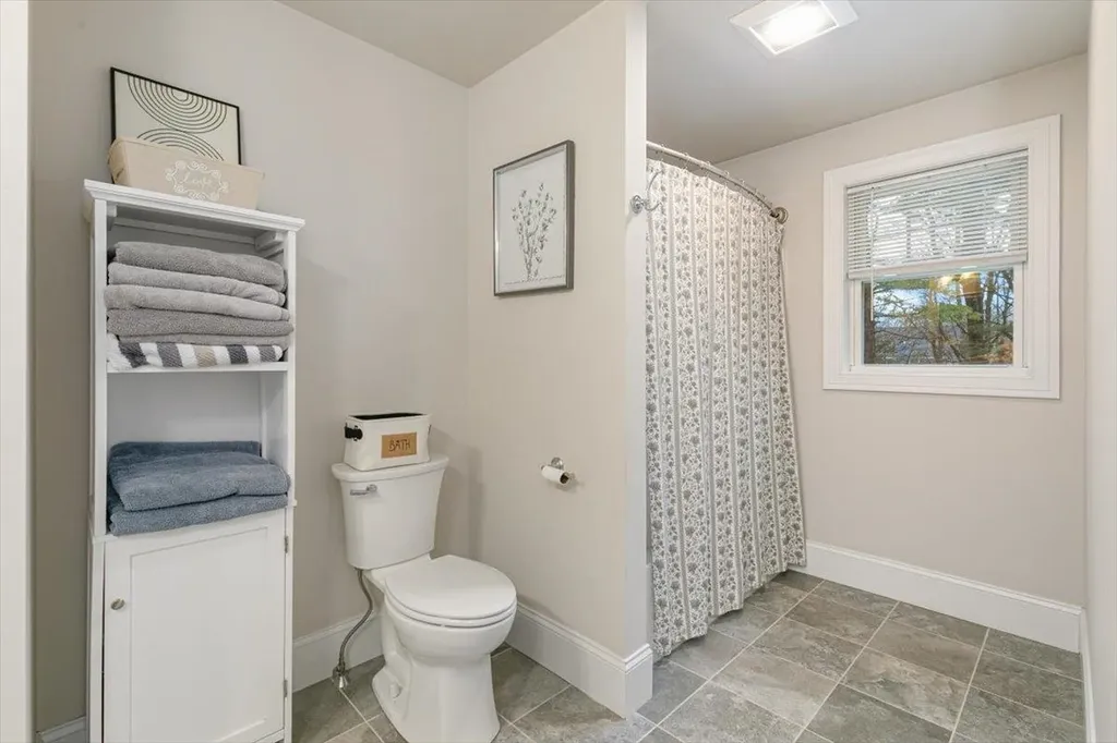 217 S Main Street Seabrook NH 03874