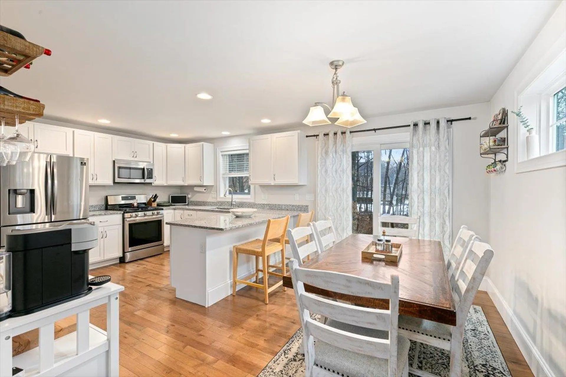 217 S Main Street Seabrook NH 03874