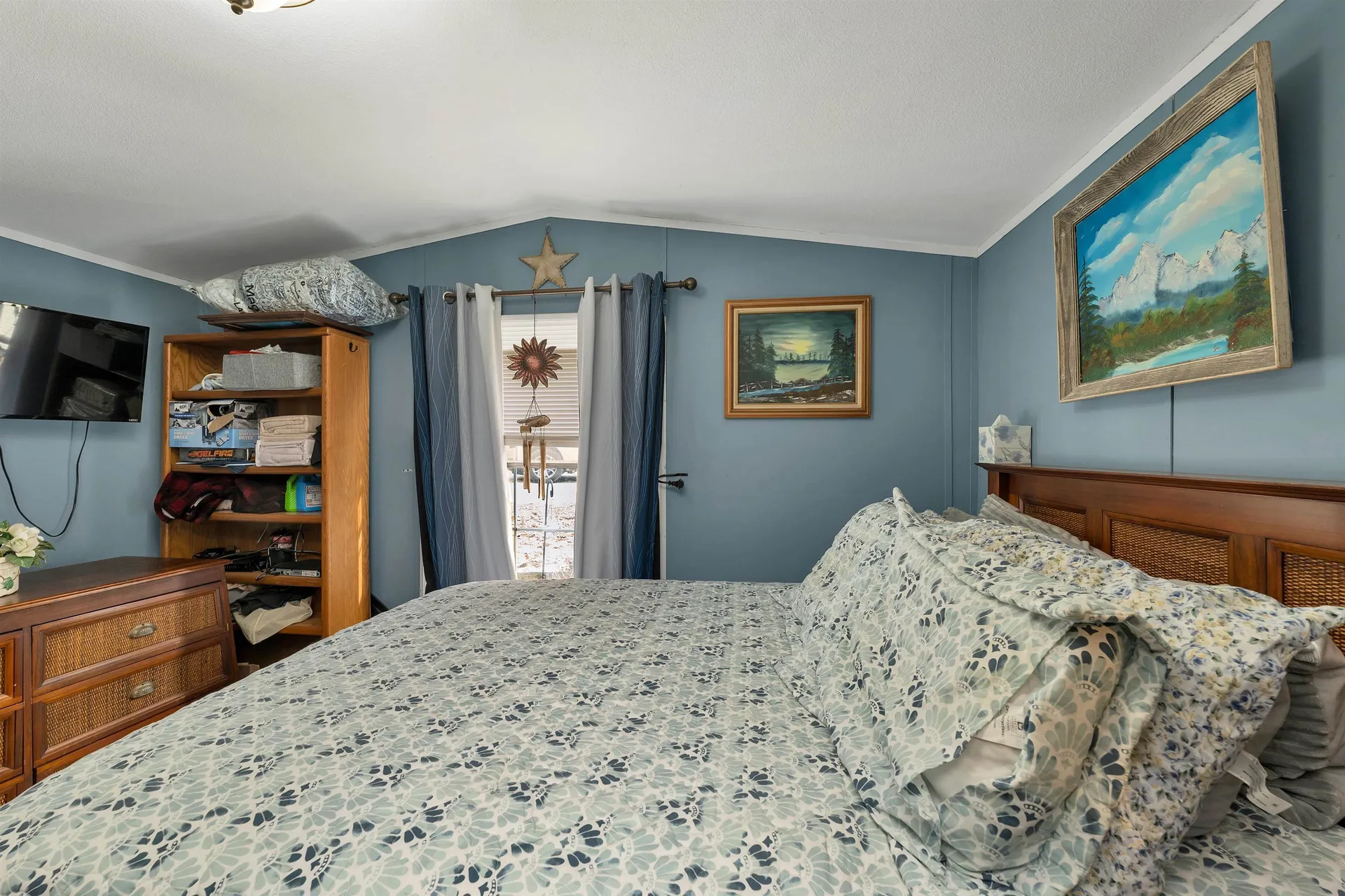 15 Manbow Road Alton NH 03809