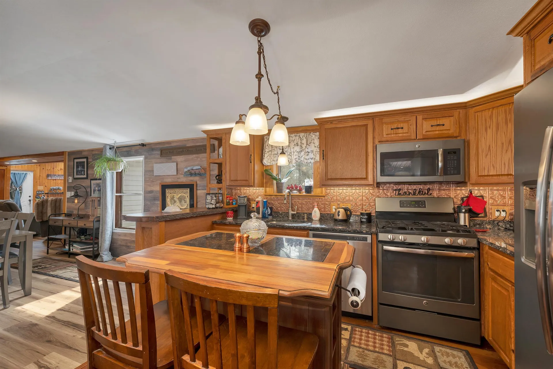 15 Manbow Road Alton NH 03809