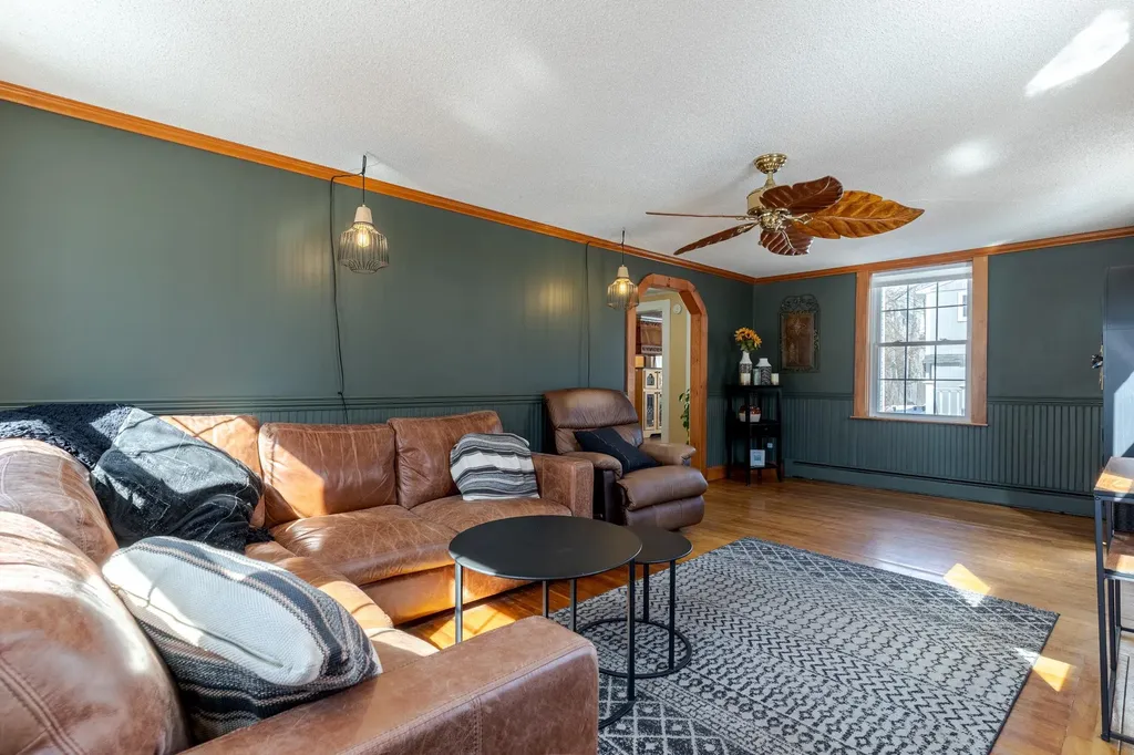 8 Park Avenue Saco ME 04072