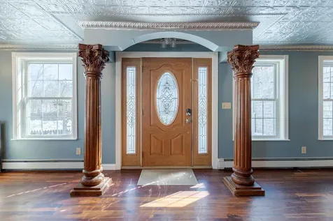 8 Park Avenue Saco ME 04072