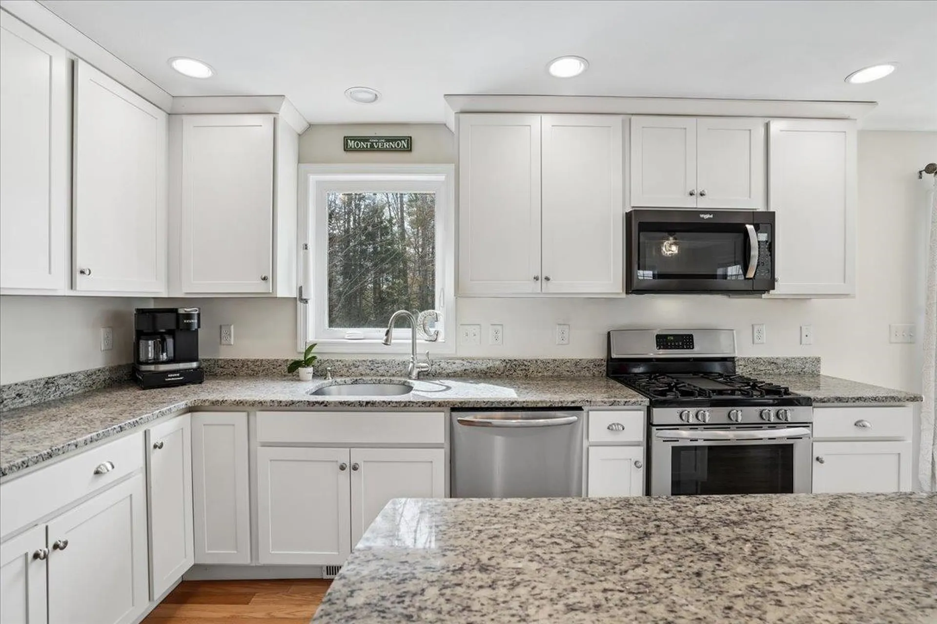 36 Dow Road Mont Vernon NH 03057