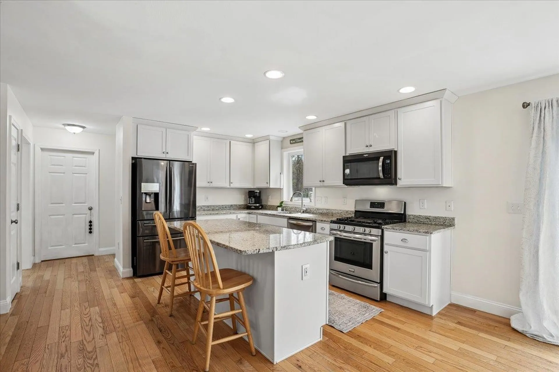 36 Dow Road Mont Vernon NH 03057