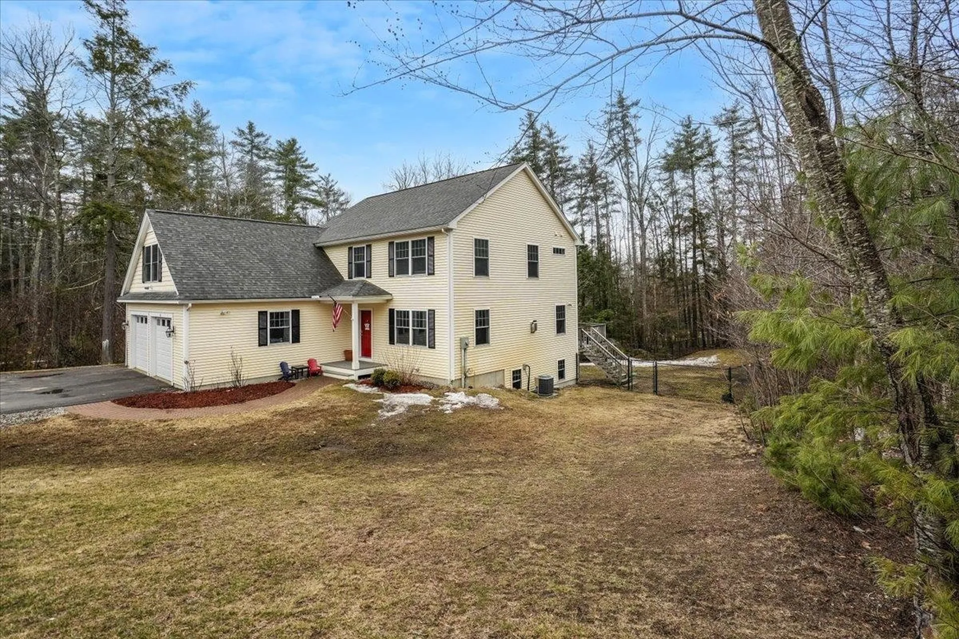 36 Dow Road Mont Vernon NH 03057