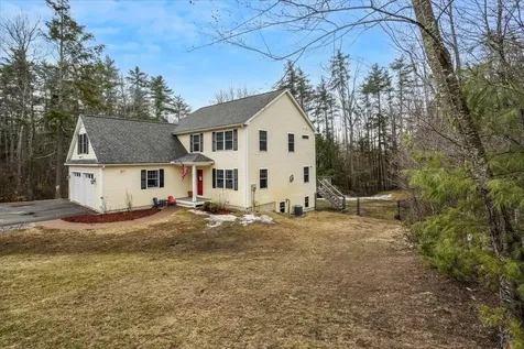 36 Dow Road Mont Vernon NH 03057