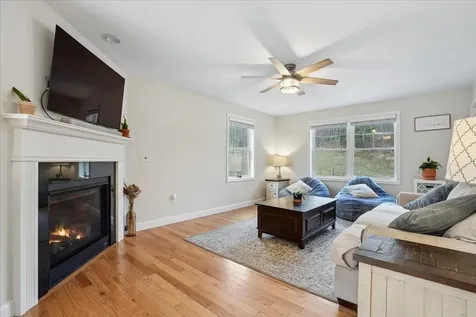 36 Dow Road Mont Vernon NH 03057