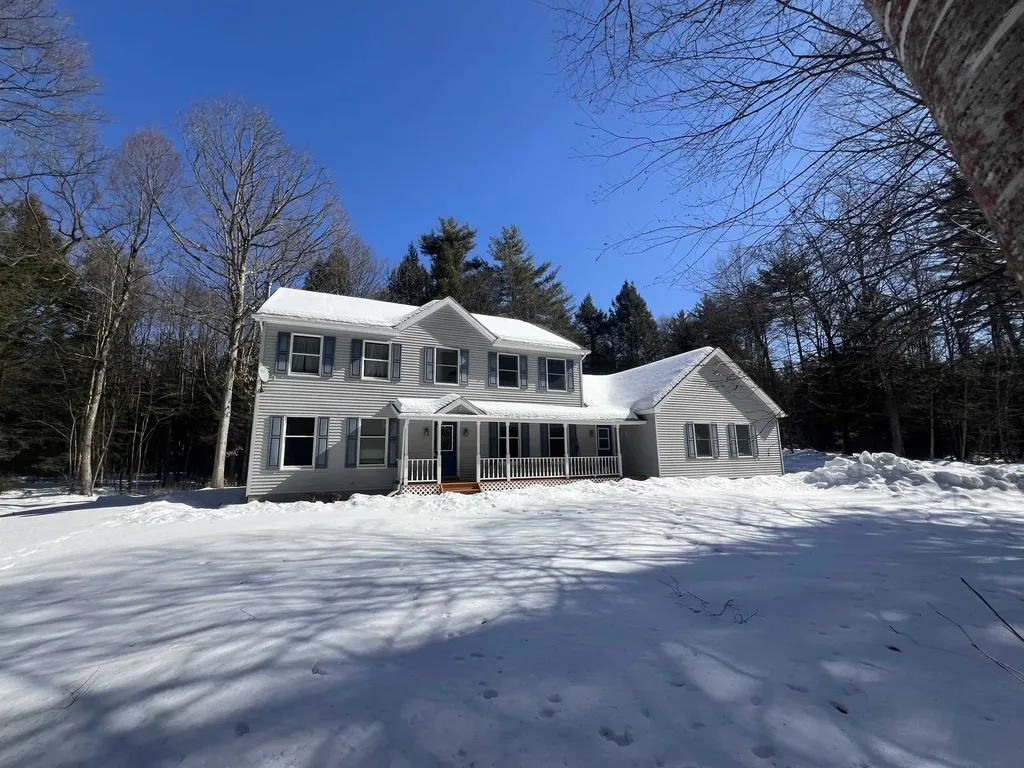 31 Poplar Lane Vernon VT 05354