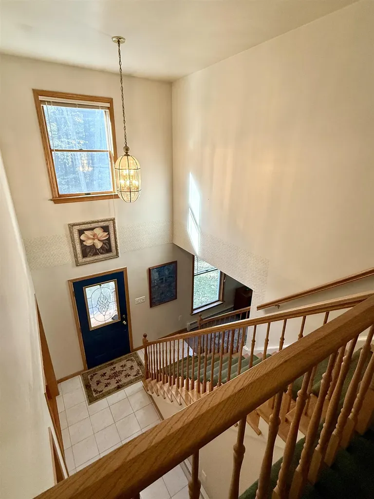 31 Poplar Lane Vernon VT 05354