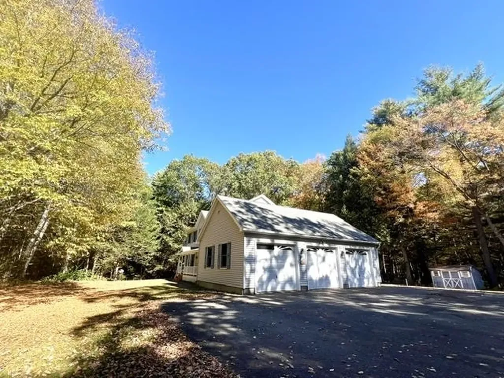 31 Poplar Lane Vernon VT 05354