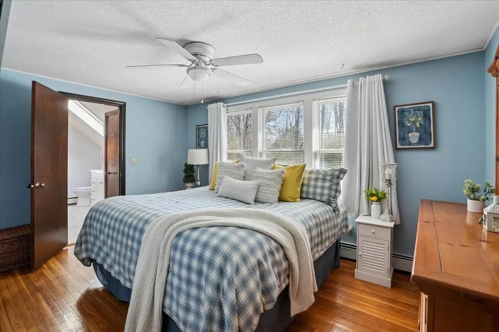 6 Maple Drive Bedford NH 03110