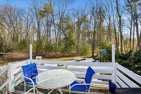 6 Maple Drive Bedford NH 03110