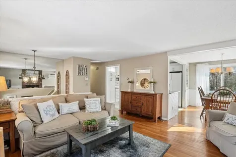 6 Maple Drive Bedford NH 03110