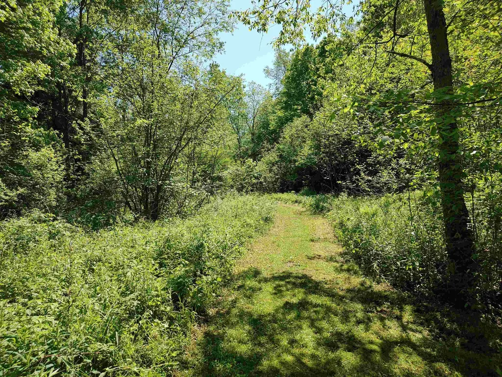 28 Cedar Lane Cambridge VT 05464