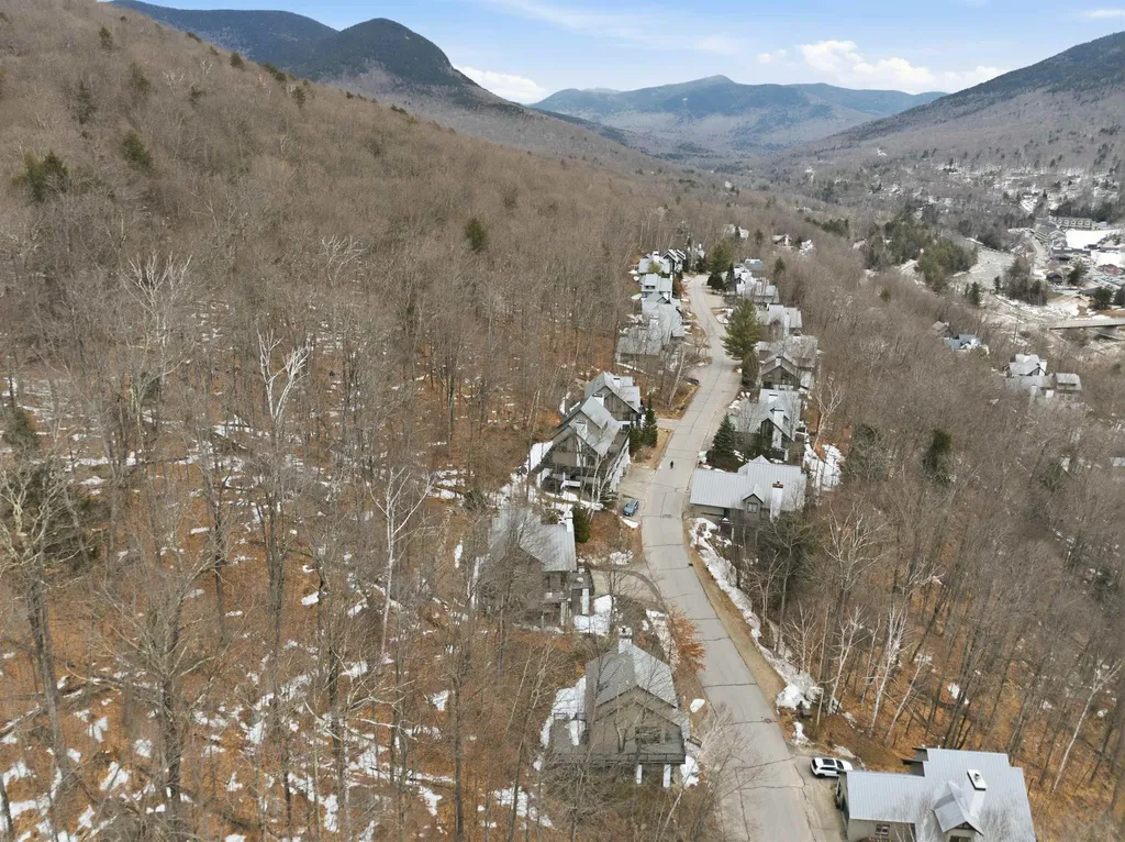 68 Flume Road Lincoln NH 03251