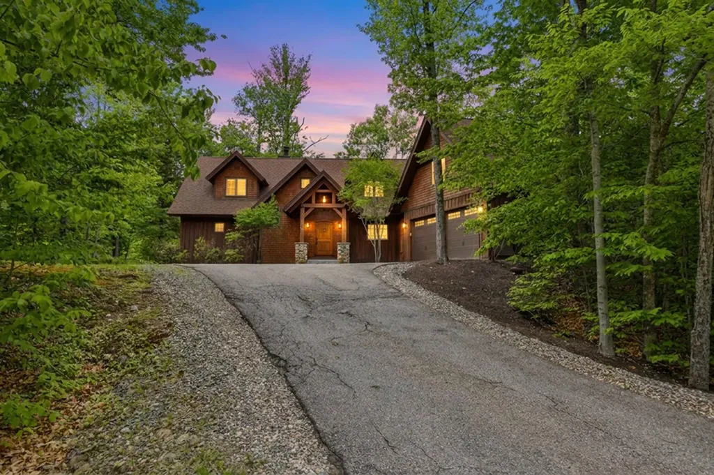 172 South Peak Road Lincoln NH 03251