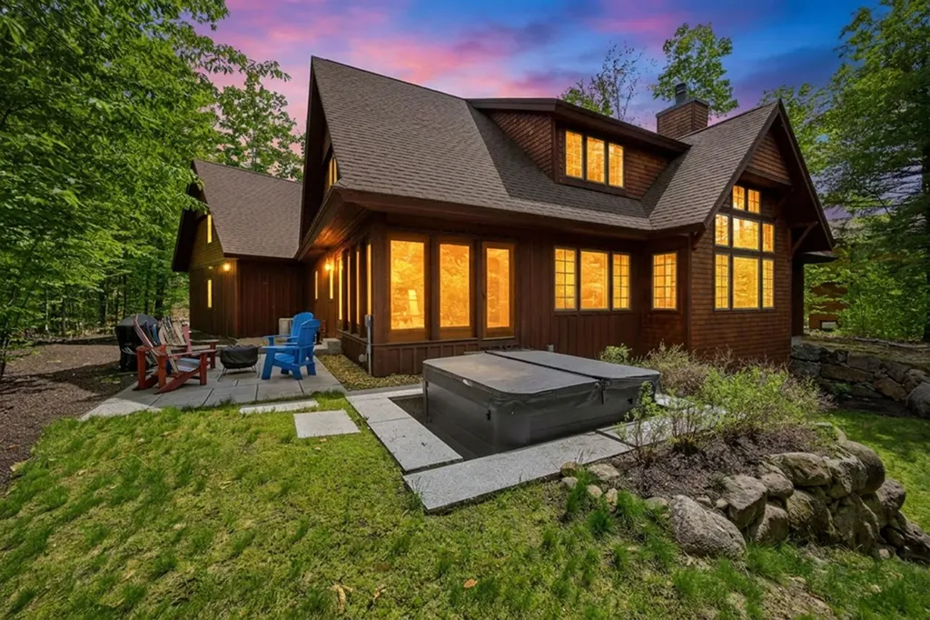 172 South Peak Road Lincoln NH 03251