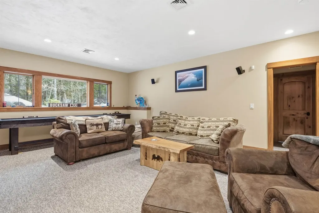 172 South Peak Road Lincoln NH 03251