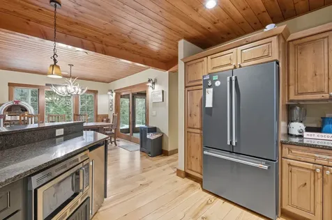 172 South Peak Road Lincoln NH 03251