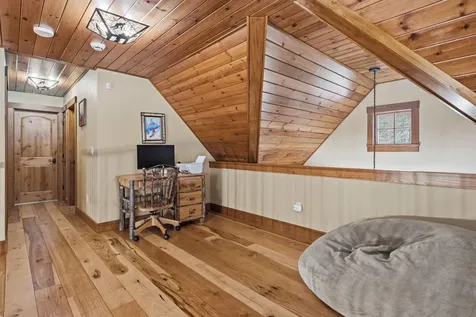 172 South Peak Road Lincoln NH 03251