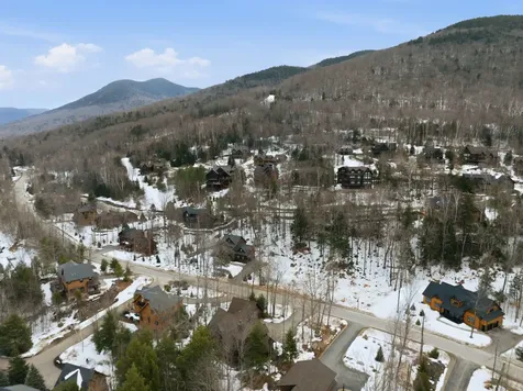 172 South Peak Road Lincoln NH 03251