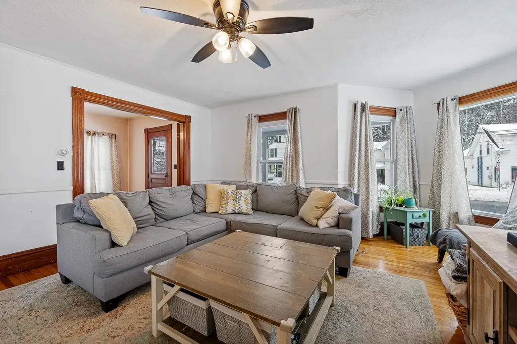 69 Main Street Colebrook NH 03576