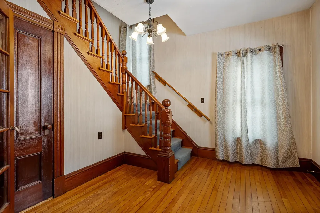 69 Main Street Colebrook NH 03576
