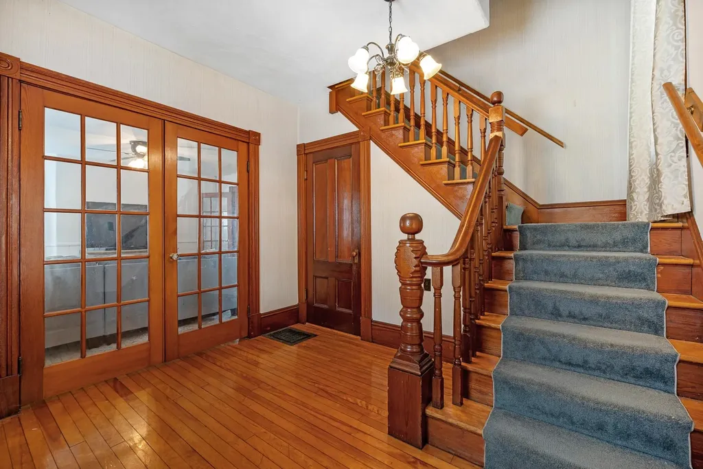 69 Main Street Colebrook NH 03576