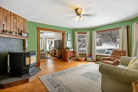 69 Main Street Colebrook NH 03576