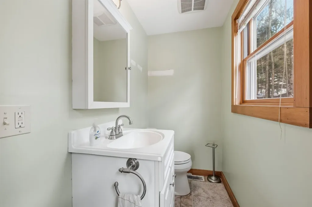 26 Doetown Road Ellsworth NH 03266