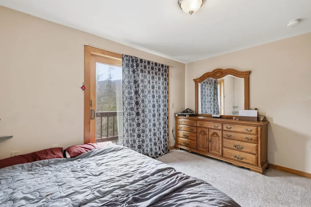 26 Doetown Road Ellsworth NH 03266