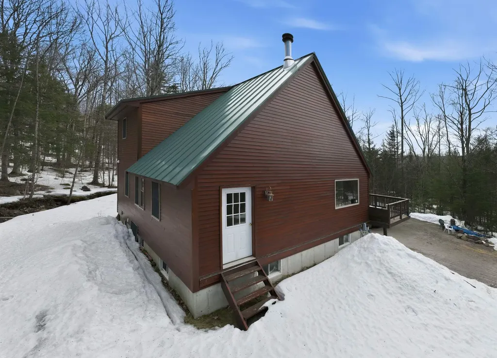 26 Doetown Road Ellsworth NH 03266