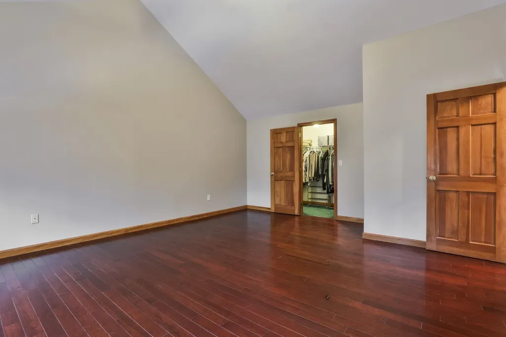41 Dupaw Gould Road Brookline NH 03033