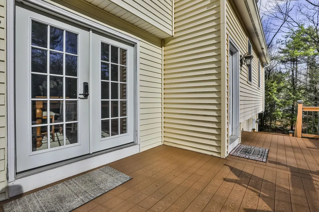 41 Dupaw Gould Road Brookline NH 03033