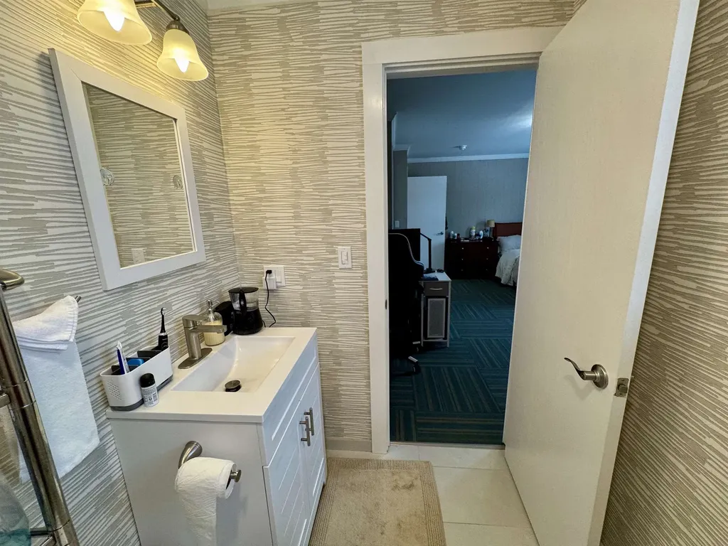 8 Labrecque Street Lincoln NH 03251