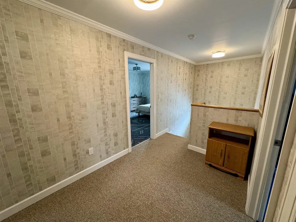 8 Labrecque Street Lincoln NH 03251